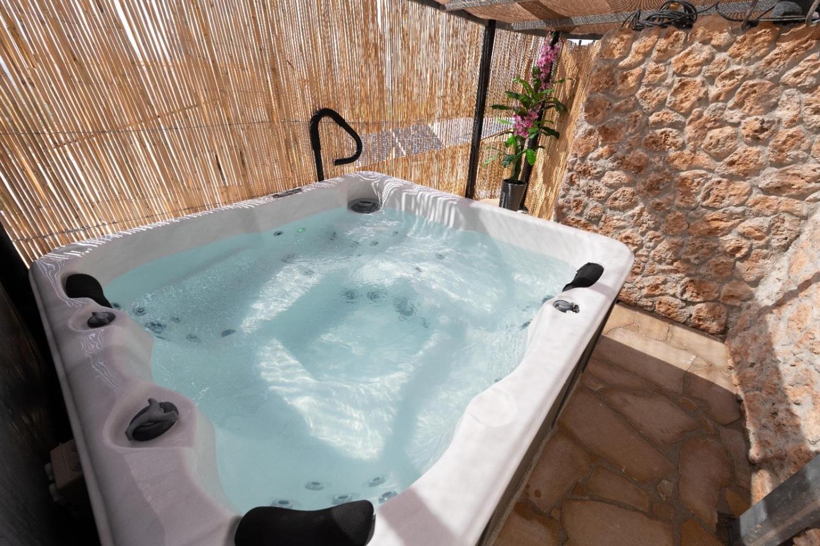 Villa Casa Joli In Oliva With Private Pool And Stunning Views מראה חיצוני תמונה
